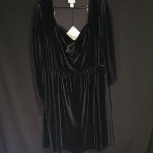 Ava & Viv Black Sweetheart Neck Bishop Sleeve Dress